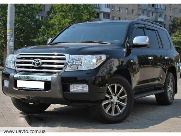 Toyota Land Cruiser 200 -   