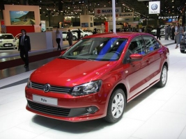 ˳     Volkswagen Polo sedan