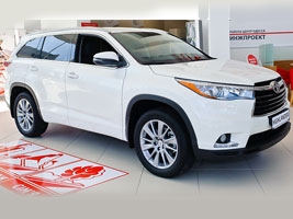      Toyota Highlander !